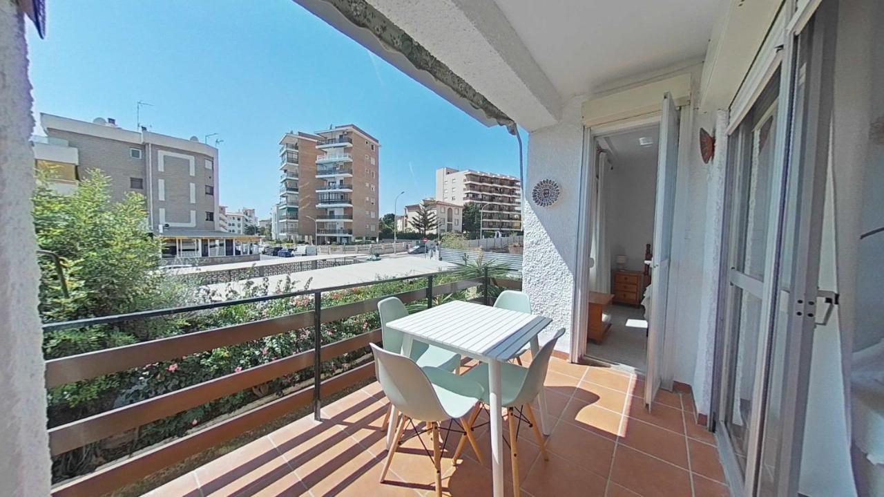 Apartamento Acogedor En La Carihuela Con Plaza De Garaje Garantizada! Sol Montemar Torremolinos Exterior foto