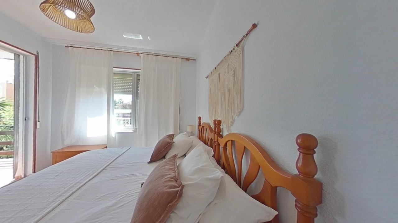 Apartamento Acogedor En La Carihuela Con Plaza De Garaje Garantizada! Sol Montemar Torremolinos Exterior foto
